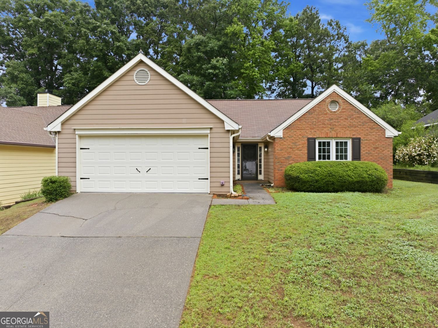 685 Hunters Creek Lane Lawrenceville - main photo