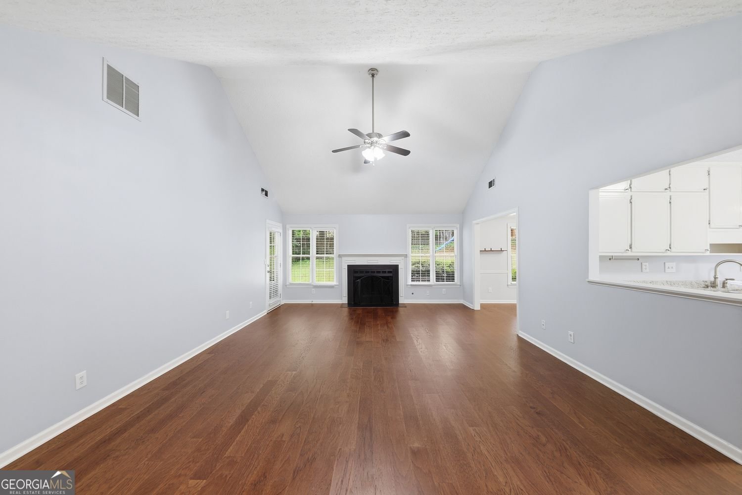 685 Hunters Creek Lane Lawrenceville - Photo 8