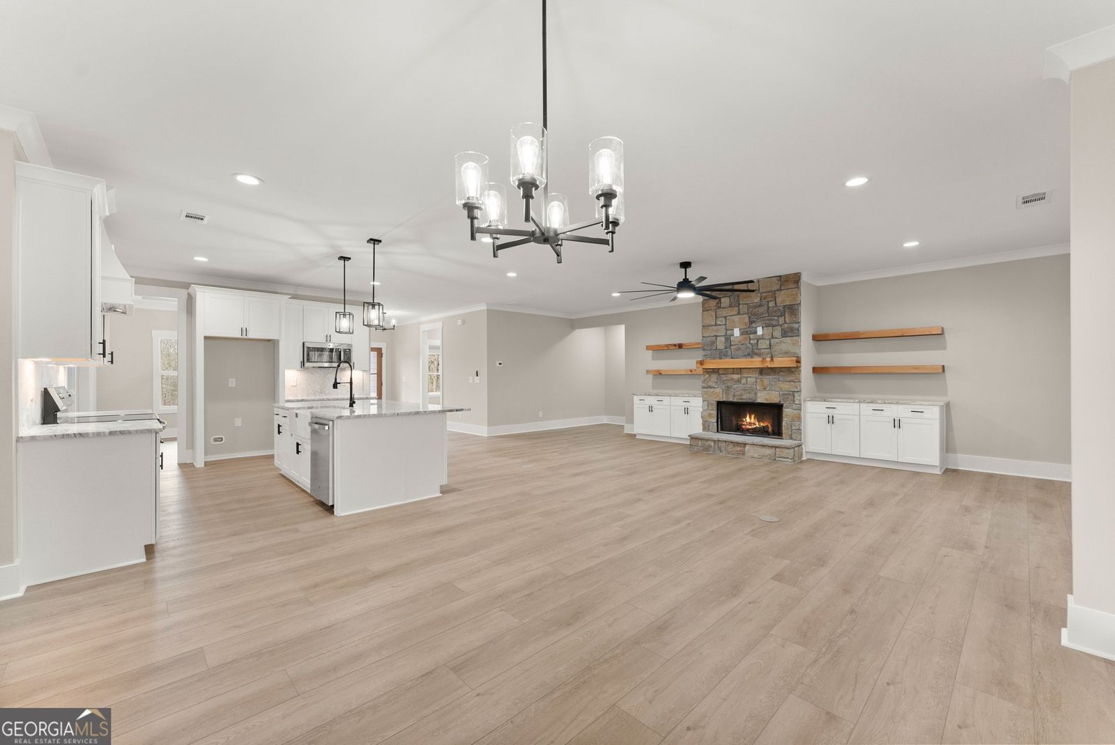 206 Shoals Way Clarkesville - Photo 11