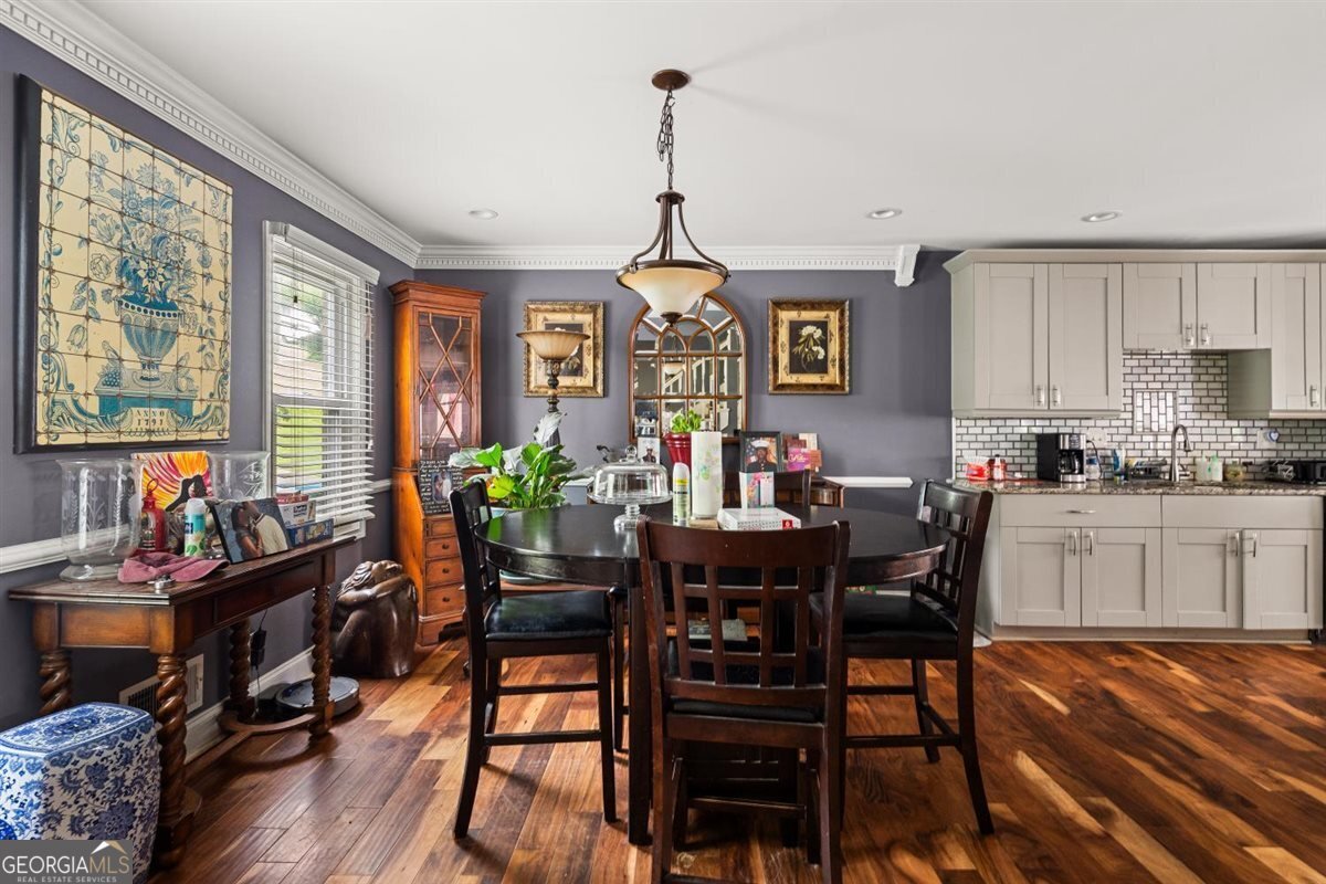 2888 Carrousel Court Stone Mountain - Photo 9