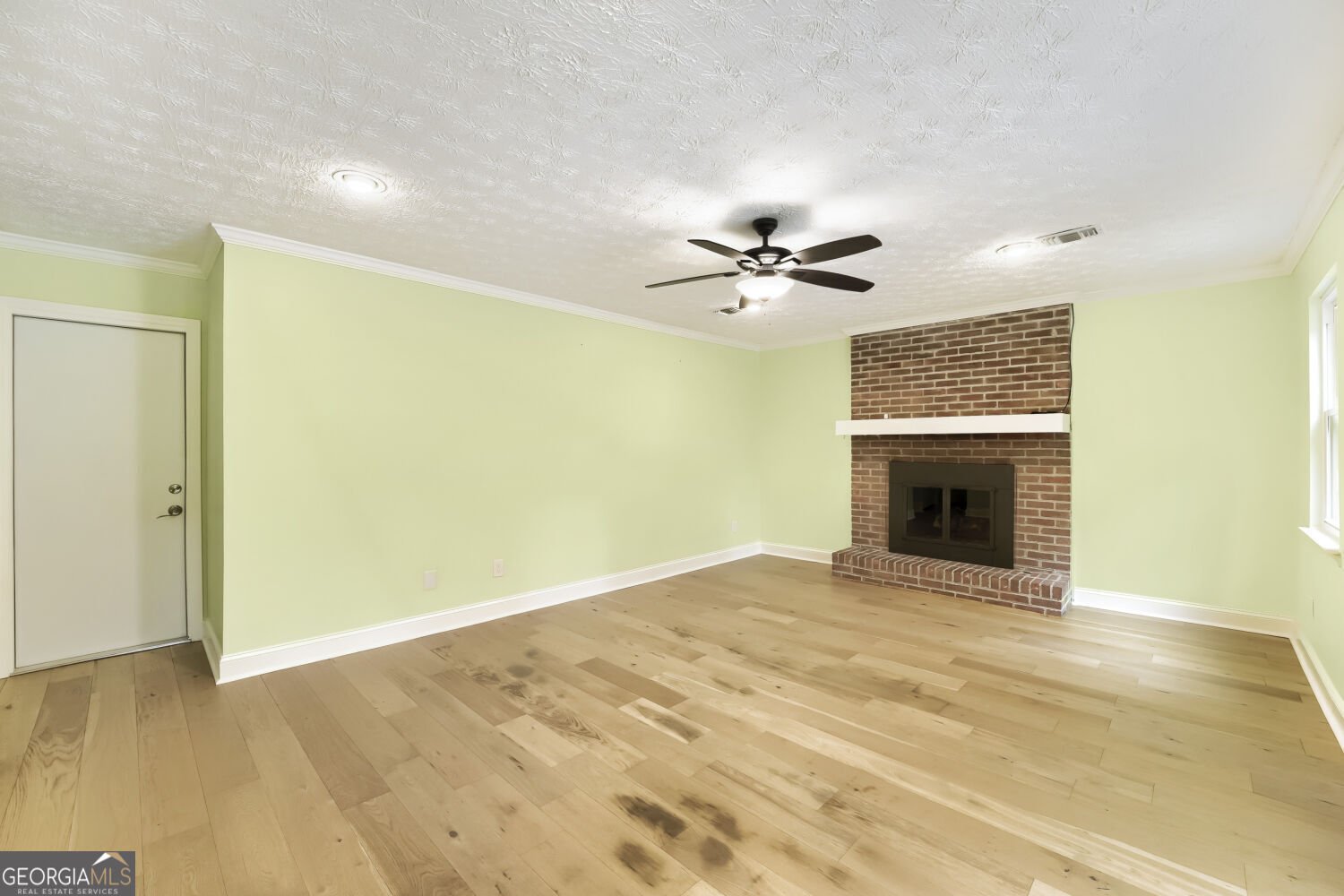 235 Barrington Drive Roswell - Photo 10