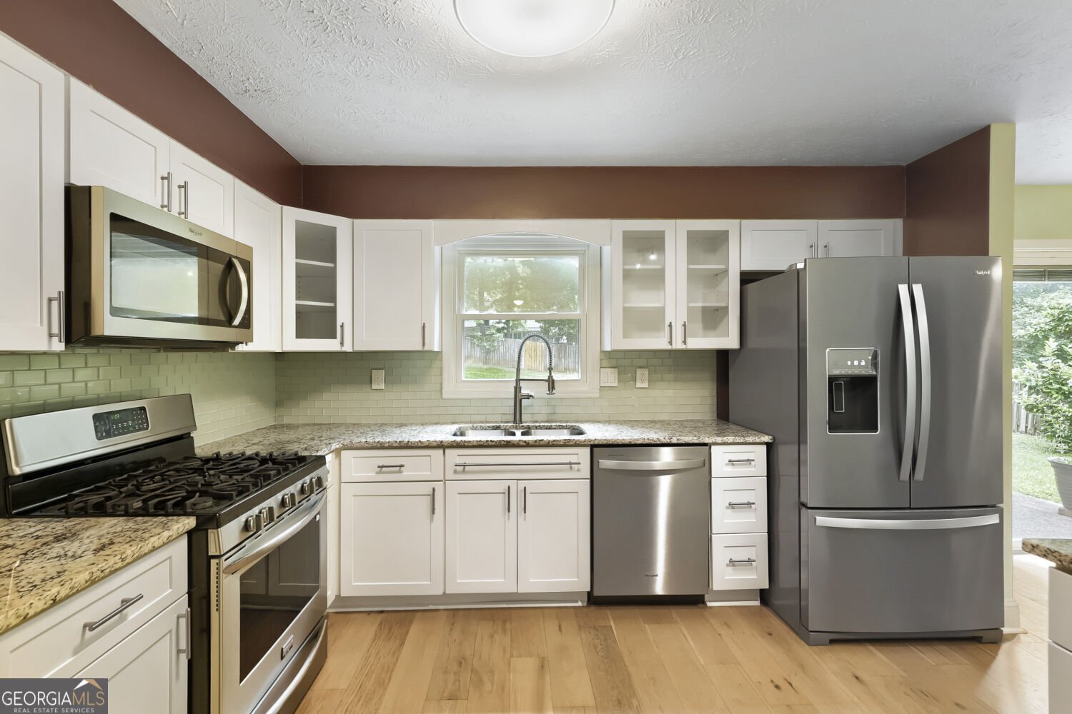 235 Barrington Drive Roswell - Photo 13