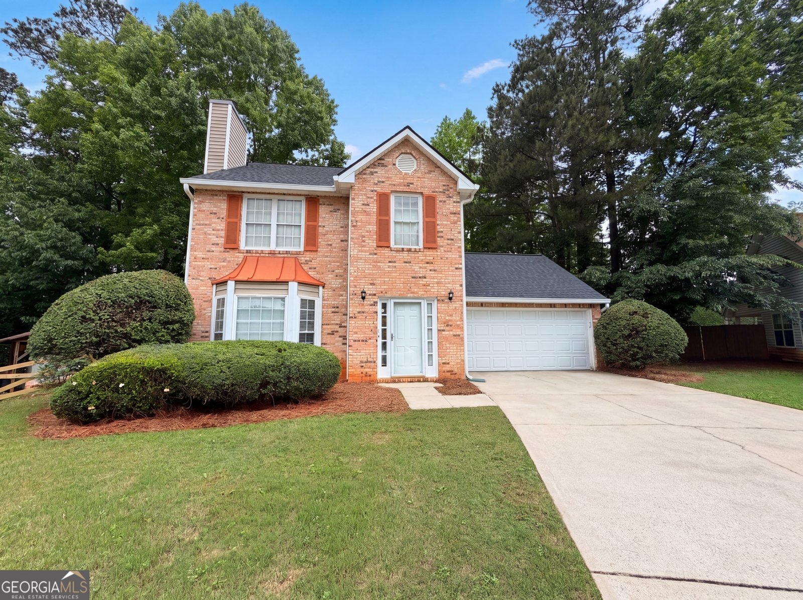 215 Twin Brook Way Lawrenceville - main photo