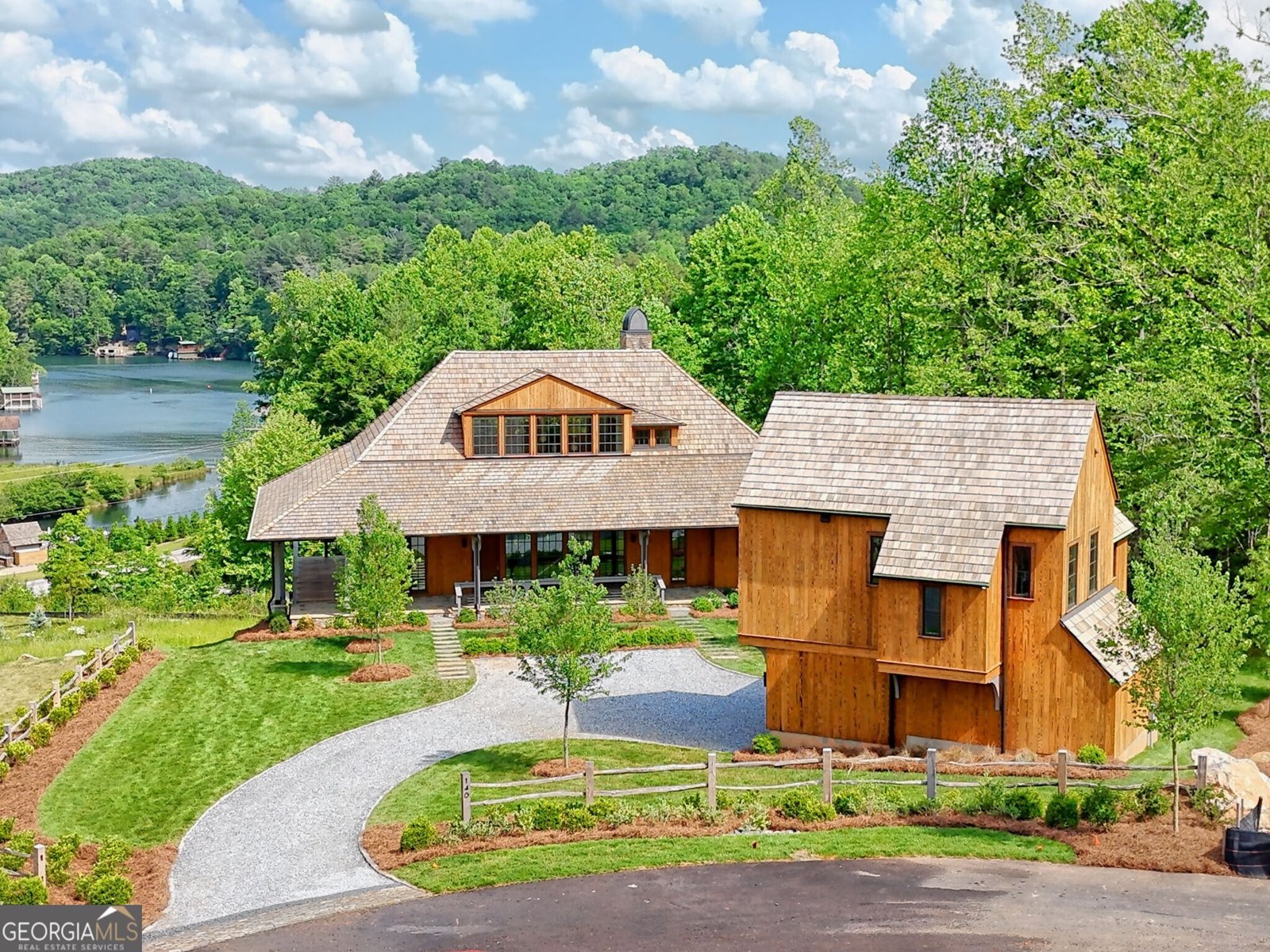 140 Cove View Lane Clarkesville - main photo