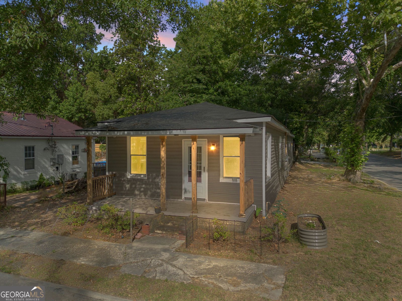 1701 Grove Street Savannah - main photo