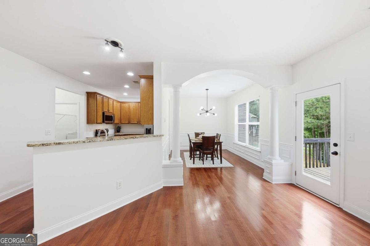 213 Stone Park Drive Woodstock - Photo 12