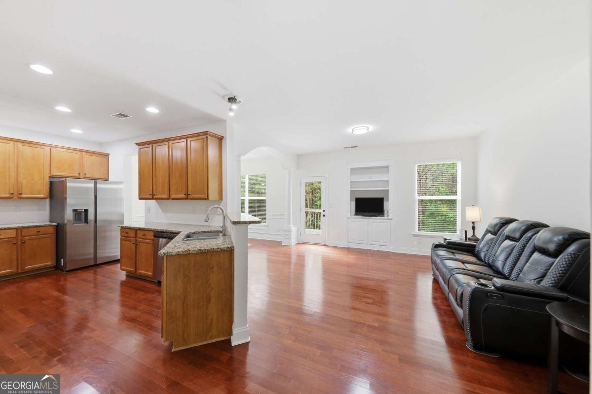 213 Stone Park Drive Woodstock - Photo 9