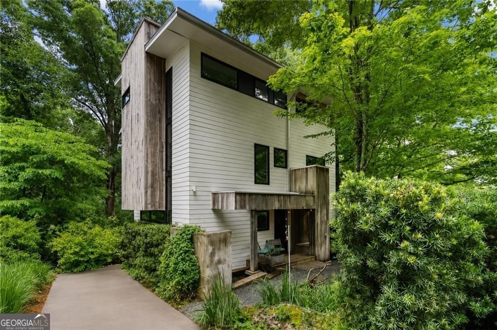 1346 Conway Road Decatur - main photo