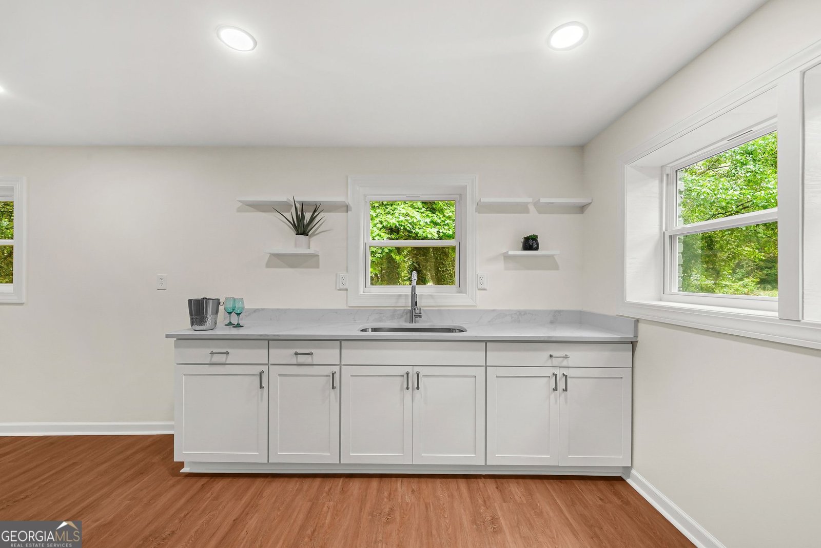 2402 Dawn Drive Decatur - Photo 16