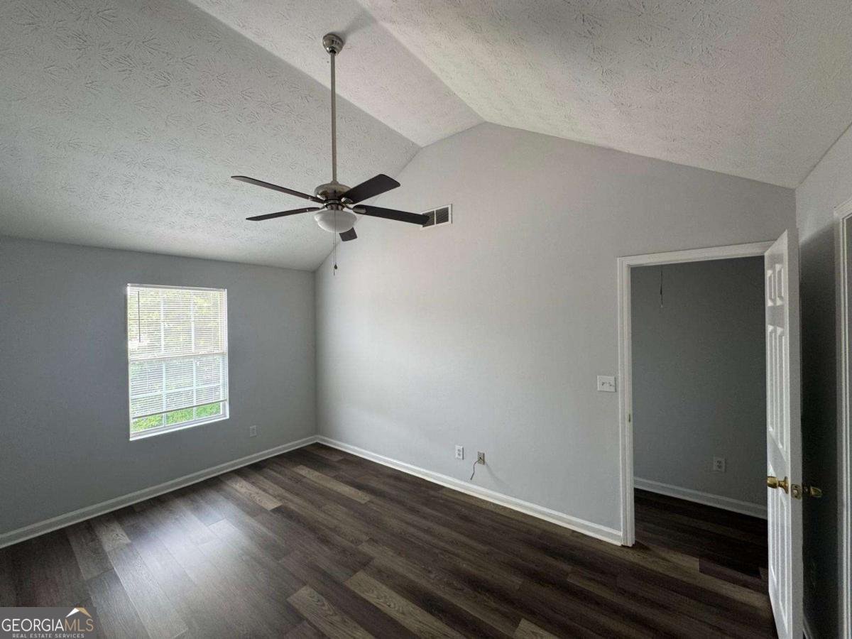140 Chandler Field Drive Covington - Photo 6