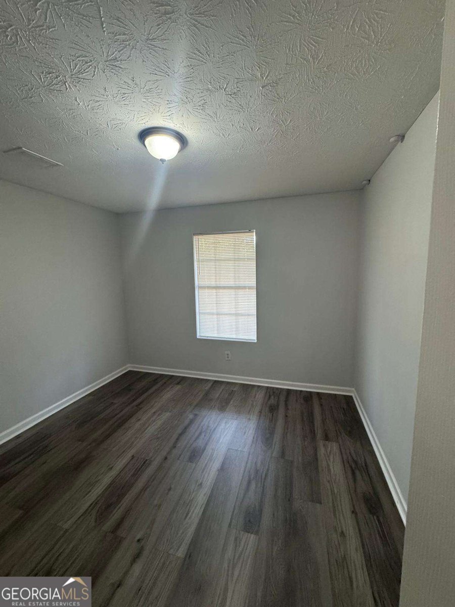 140 Chandler Field Drive Covington - Photo 9