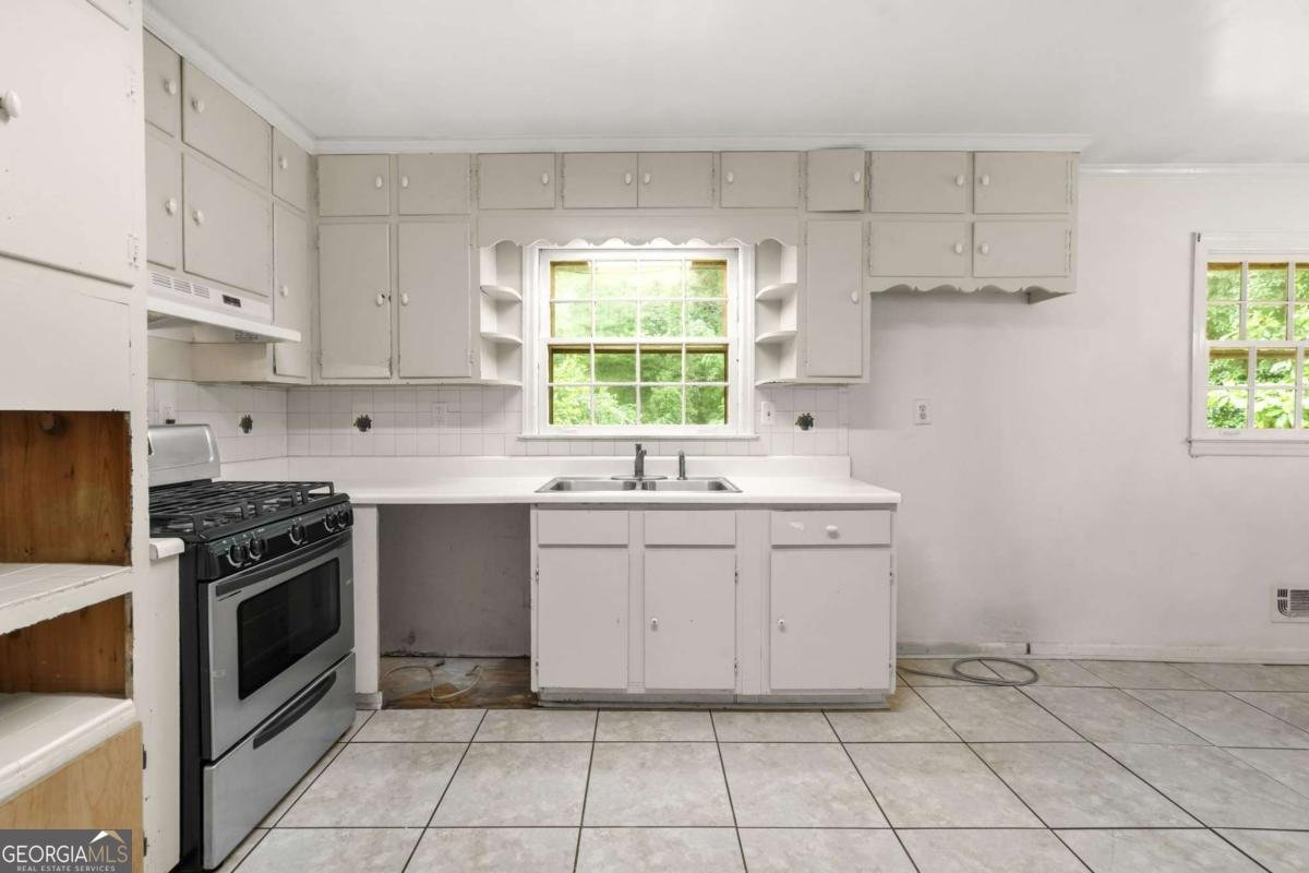 4525 Greensprings Road Atlanta - Photo 8