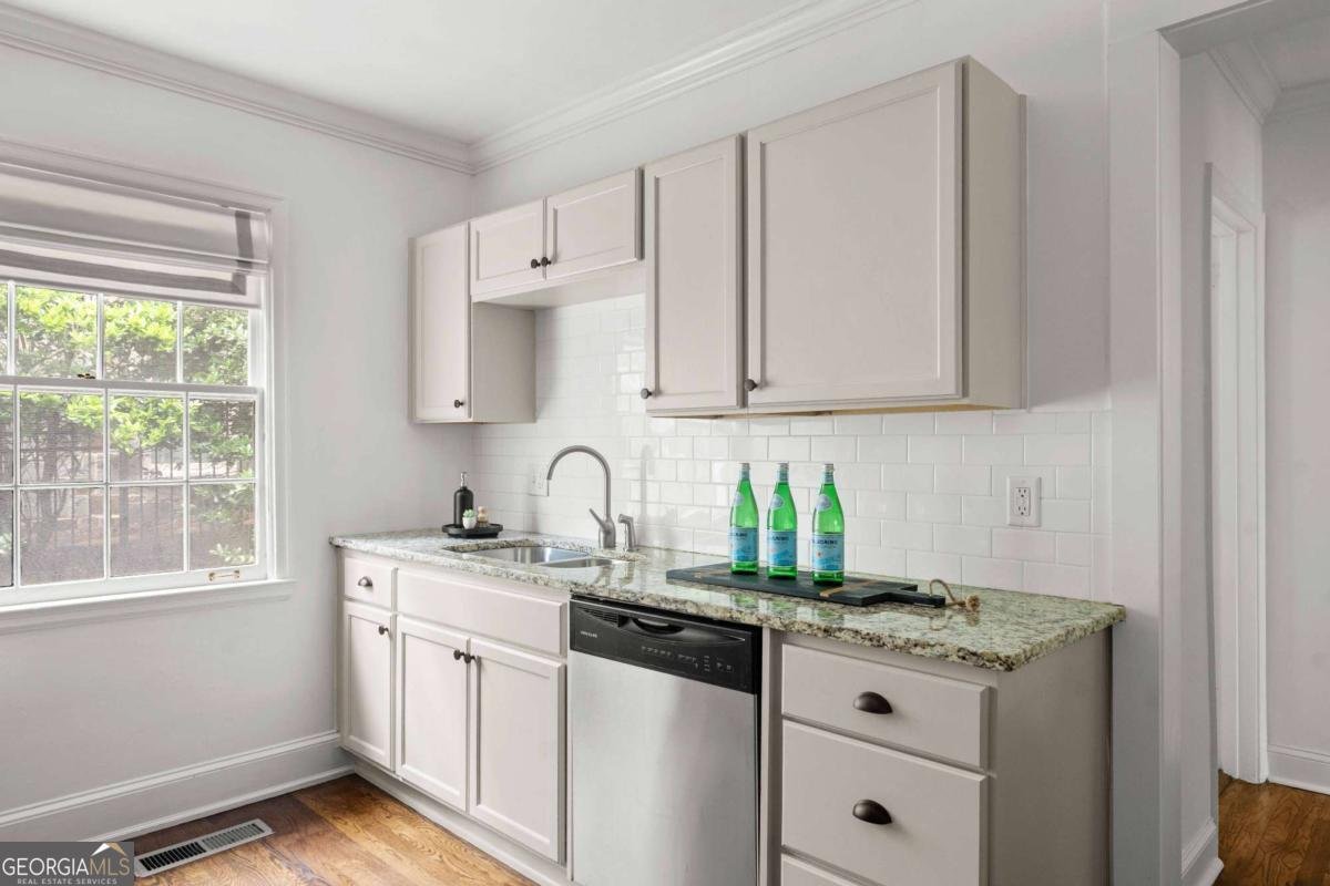 55 Delmont Drive Atlanta - Photo 10