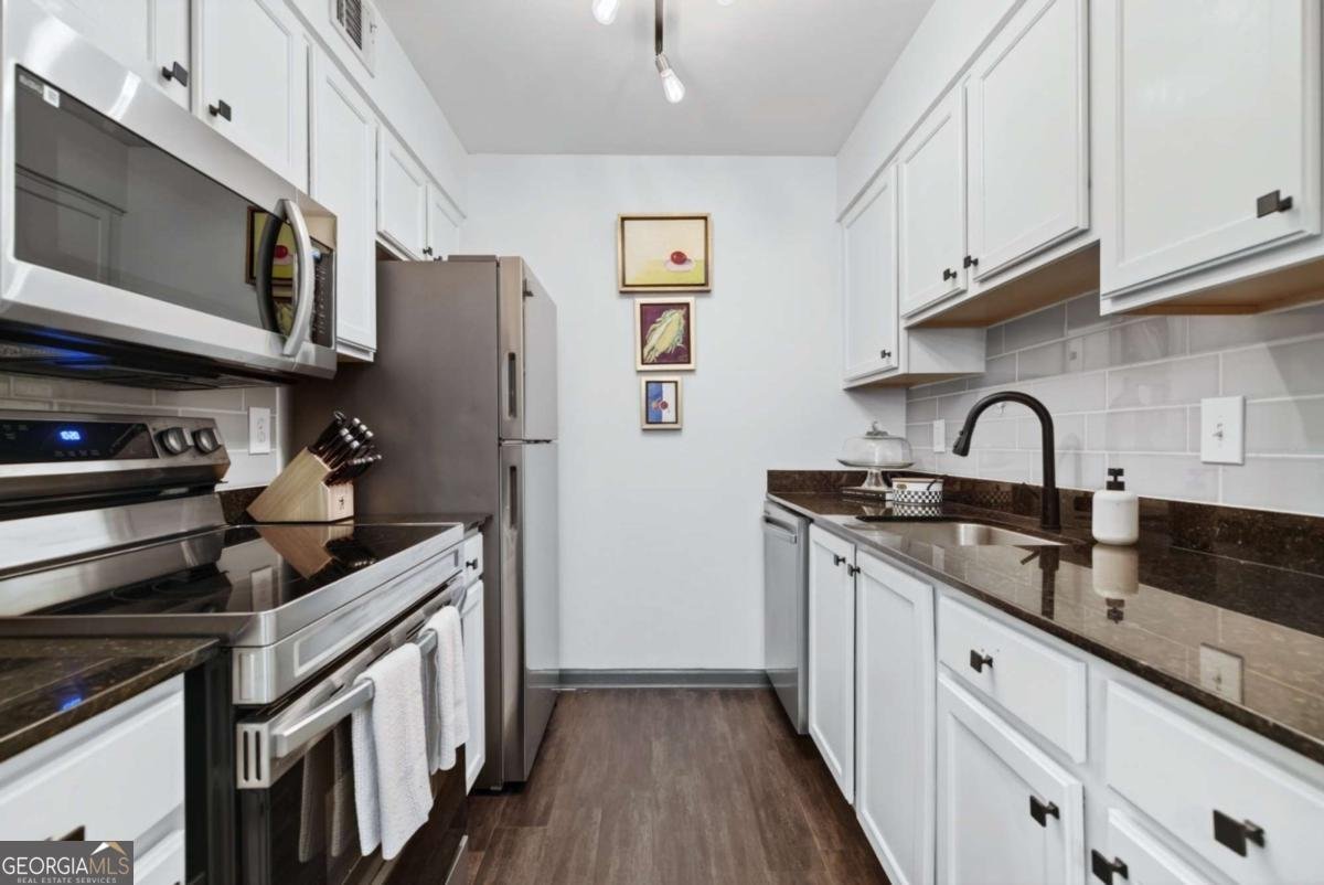 3140 Seven Pines Court Atlanta - Photo 10