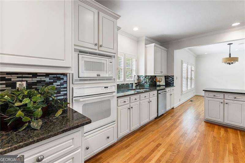 2190 Stephen Long Drive Atlanta - Photo 13