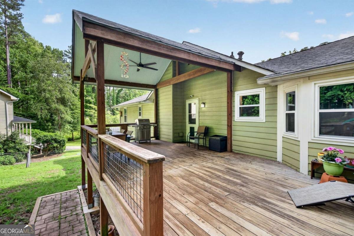 1526 Hickory Drive Lilburn - Photo 38