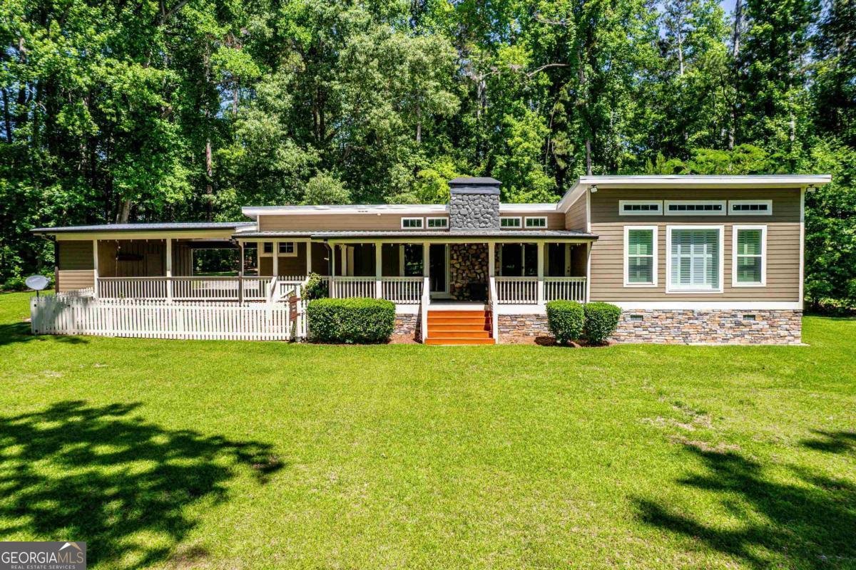 106 Twisting Hill Lane Eatonton - main photo