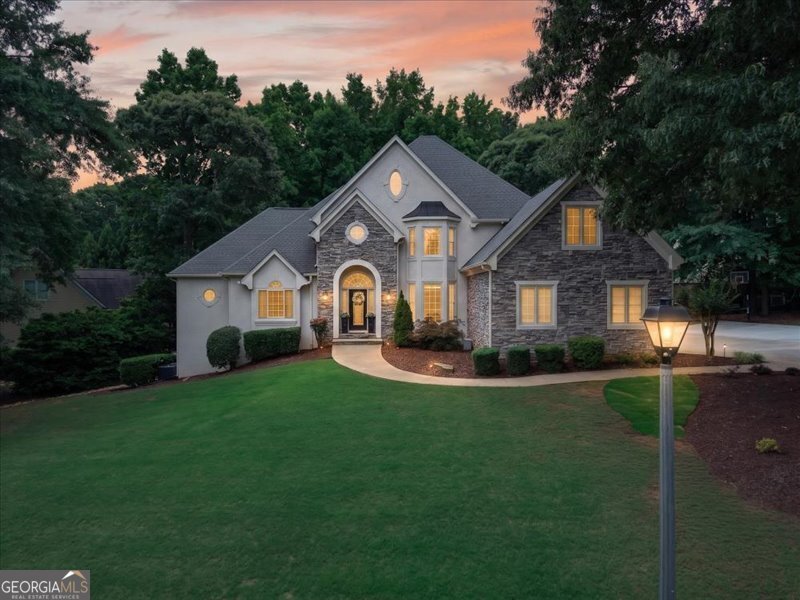 304 Tempest Drive Peachtree City - main photo