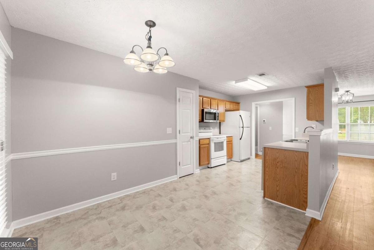 216 Cane Avenue SE Social Circle - Photo 10