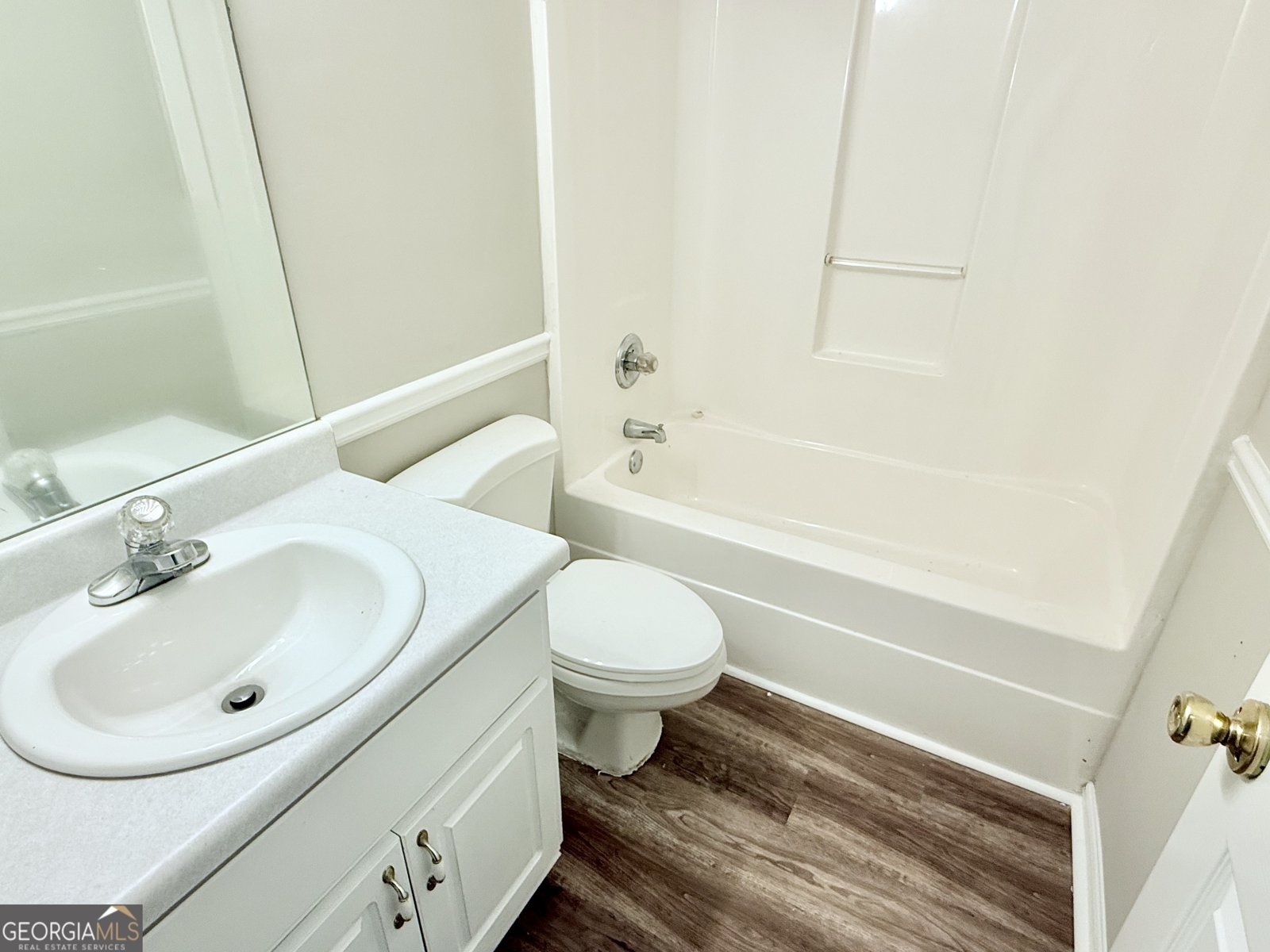 215 Cambridge Way Covington - Photo 10