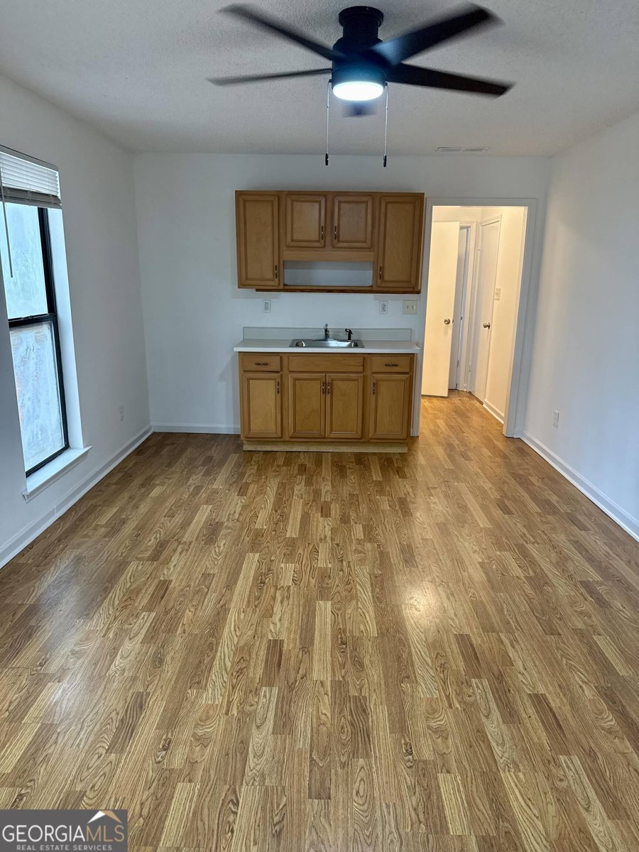 108 Hilltop Circle Stockbridge - Photo 11