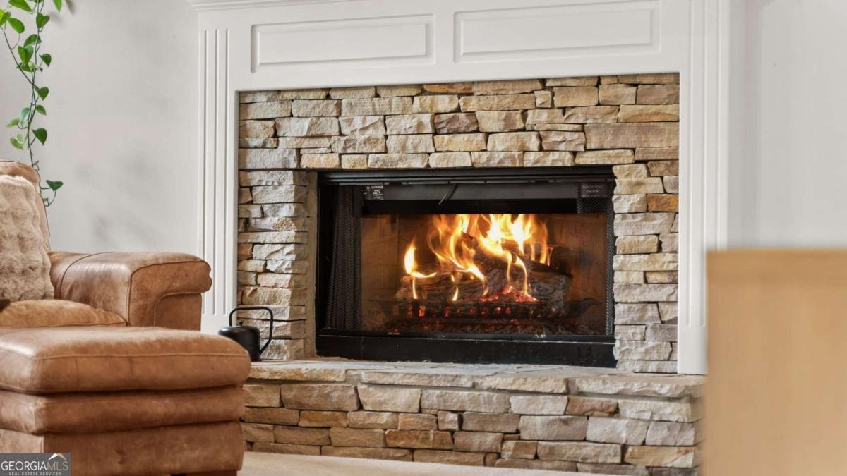 1086 Fieldstone Drive Canton - Photo 9