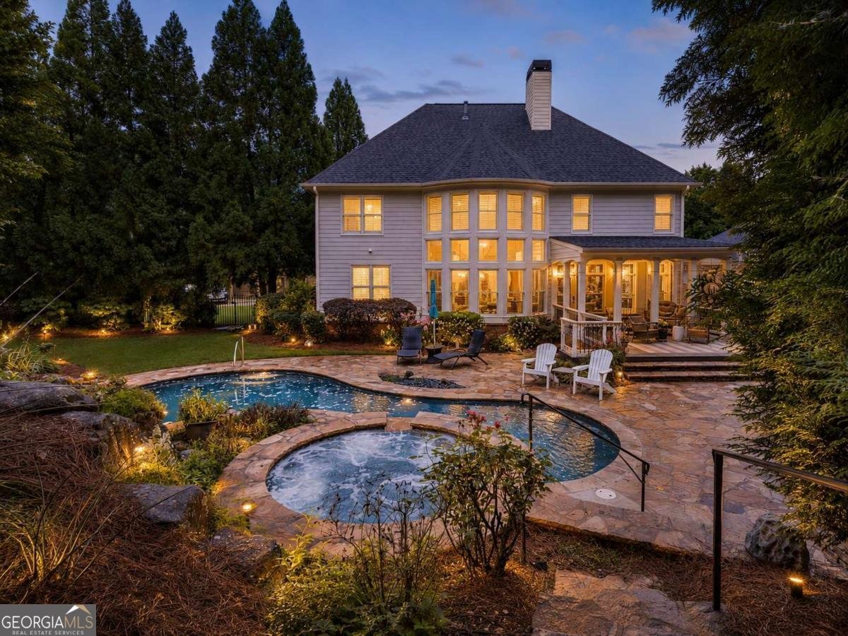 5415 Noble Valley Court Suwanee - main photo
