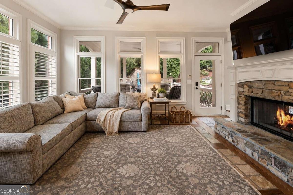 5415 Noble Valley Court Suwanee - Photo 12
