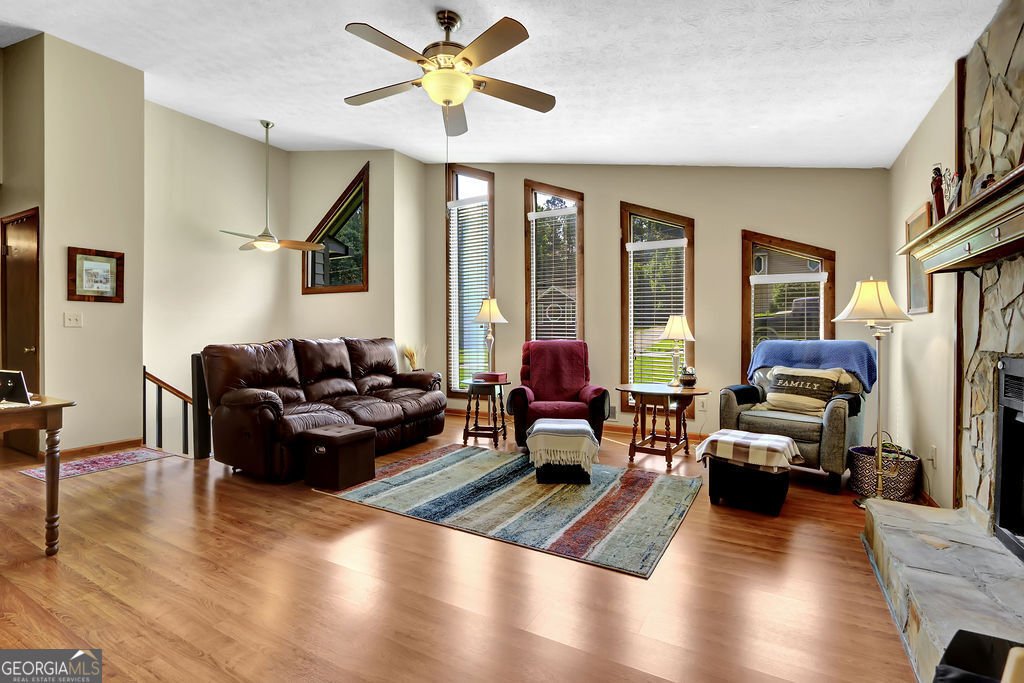 3491 Birchwood Trail Snellville - Photo 7