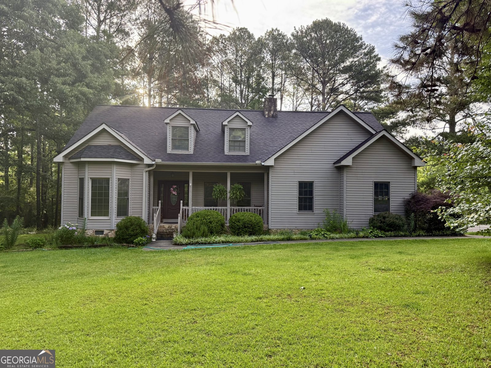 32 Gwen Place Thomaston - main photo