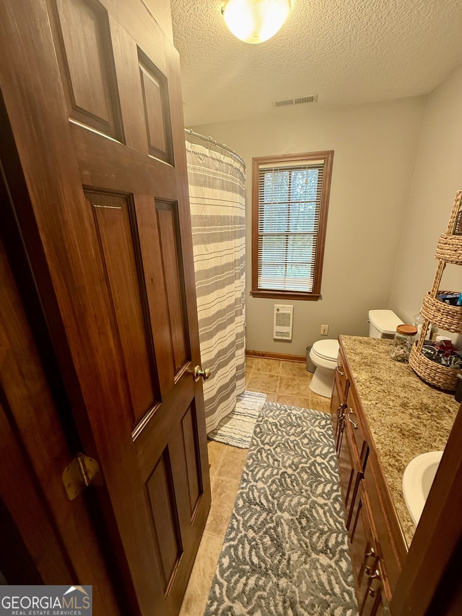 32 Gwen Place Thomaston - Photo 35