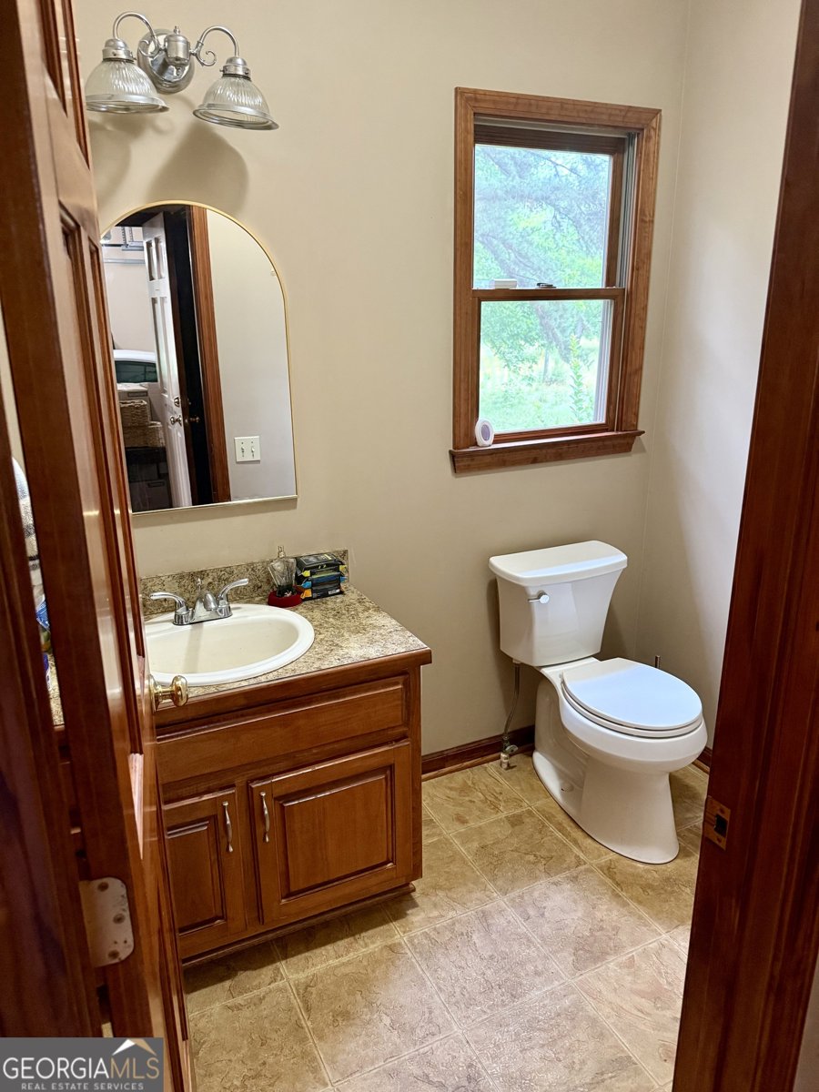 32 Gwen Place Thomaston - Photo 39