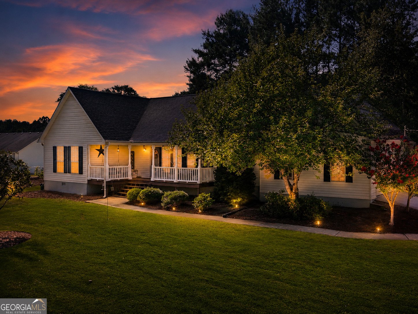 305 Annie Lane Locust Grove - main photo