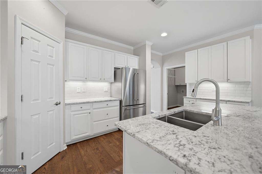 4920 Hidden Meadow Drive Cumming - Photo 11