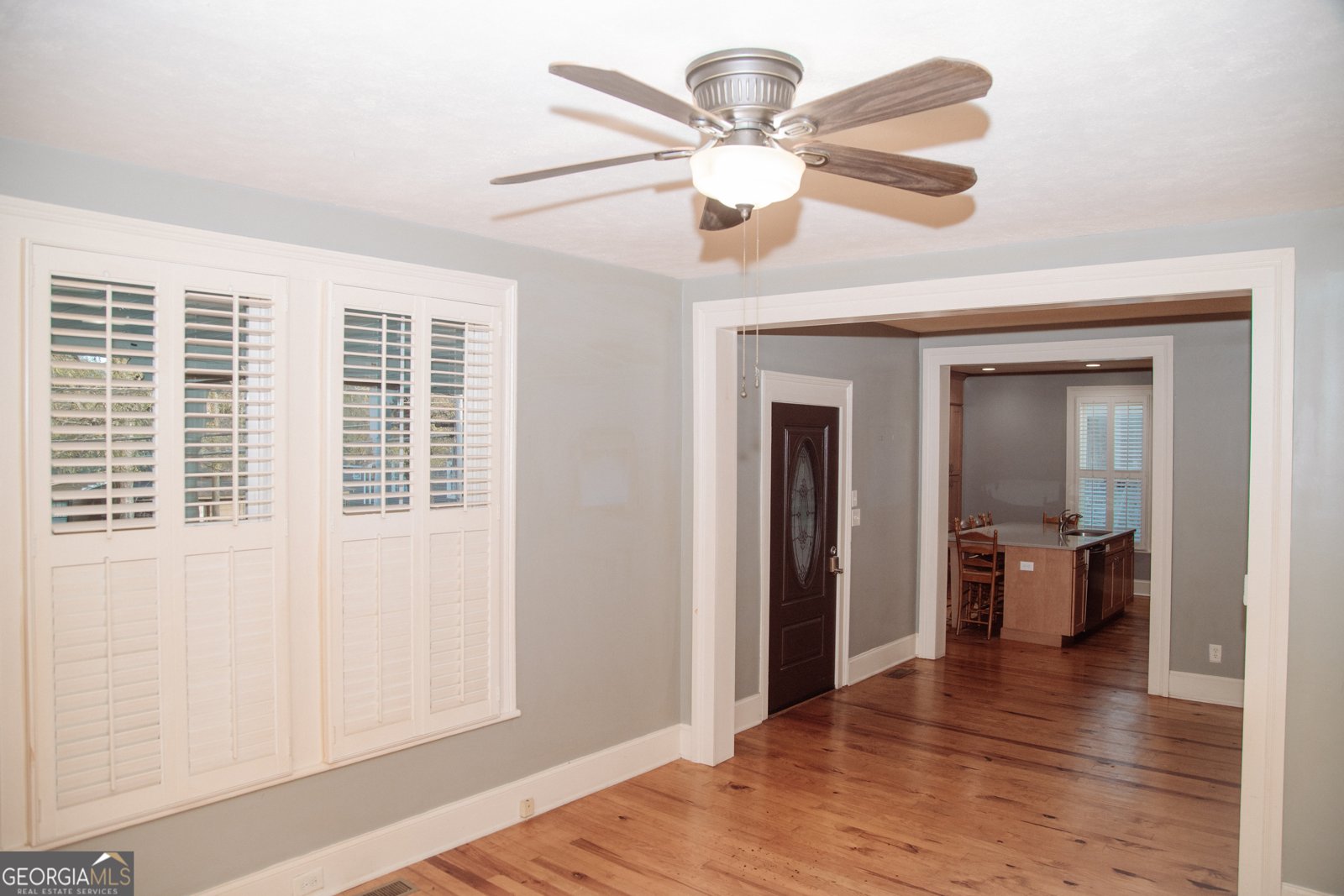 517 6th Street Griffin - Photo 6