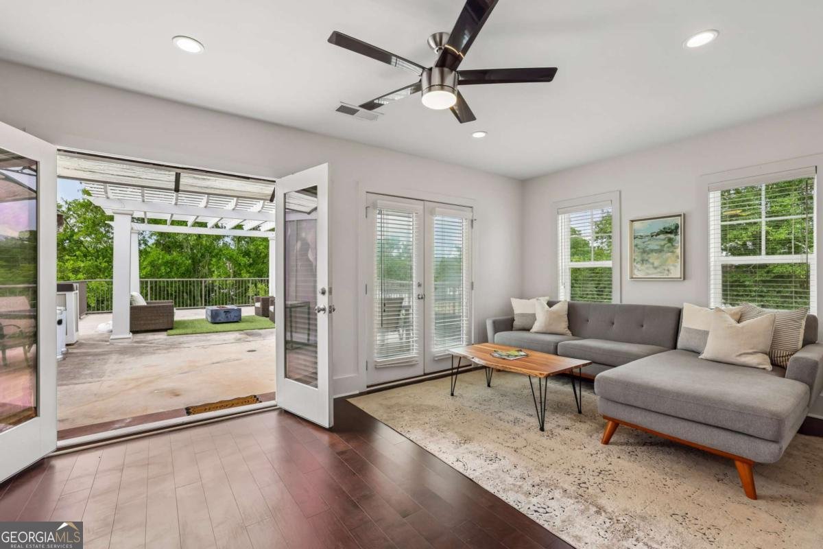 301 Canton Way Roswell - Photo 25