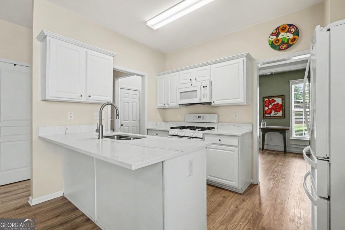 3324 Hampreston Way Kennesaw - Photo 18