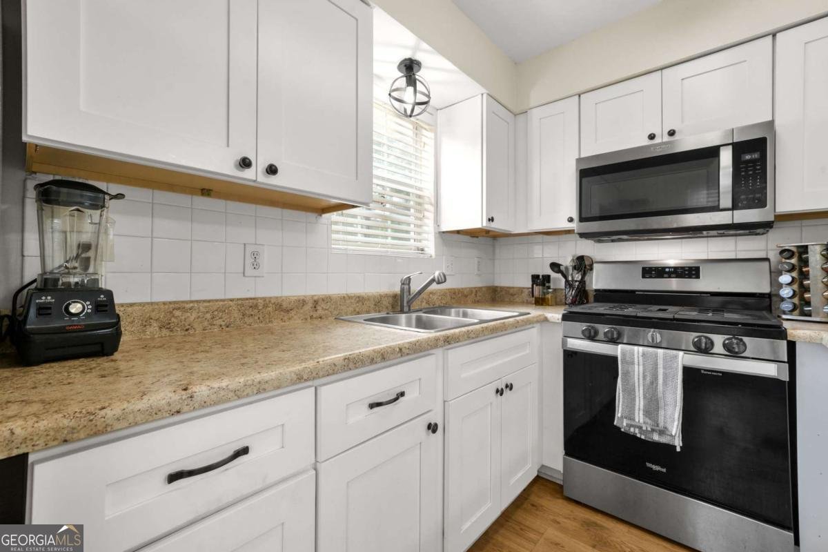 557 Picketts Bend Court Marietta - Photo 10