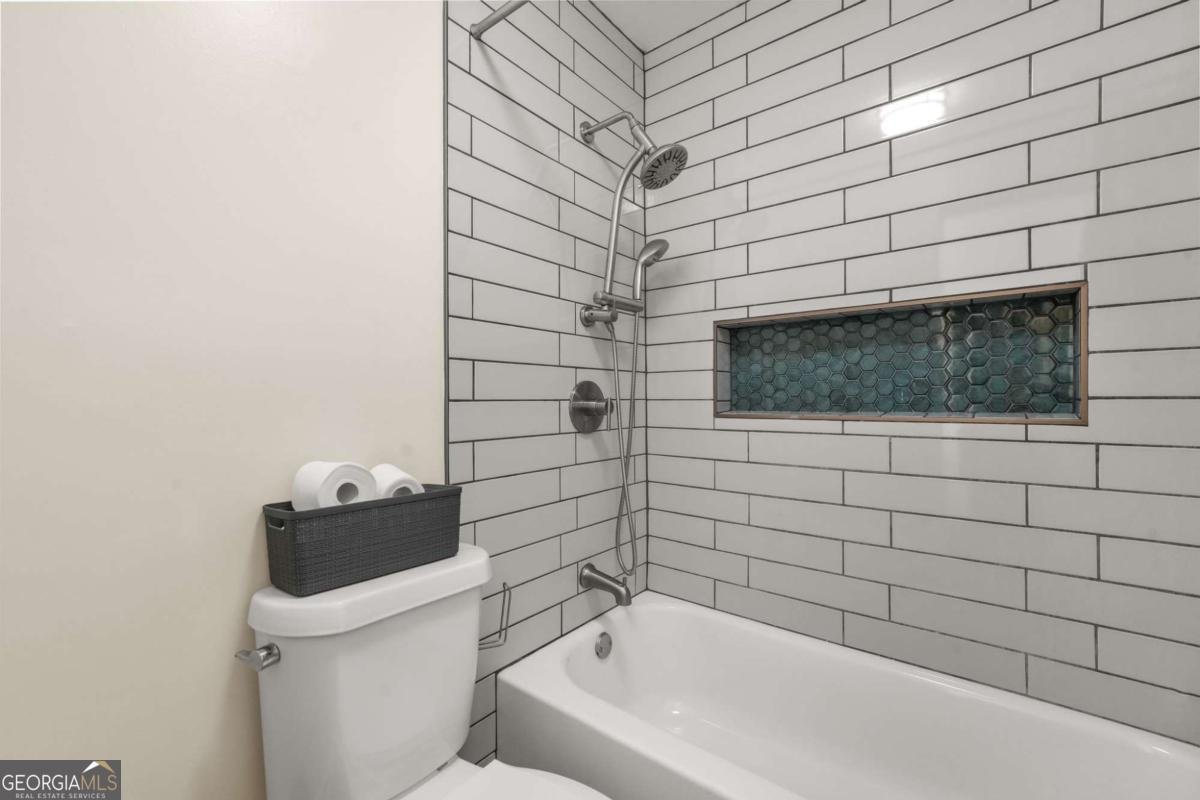 557 Picketts Bend Court Marietta - Photo 19
