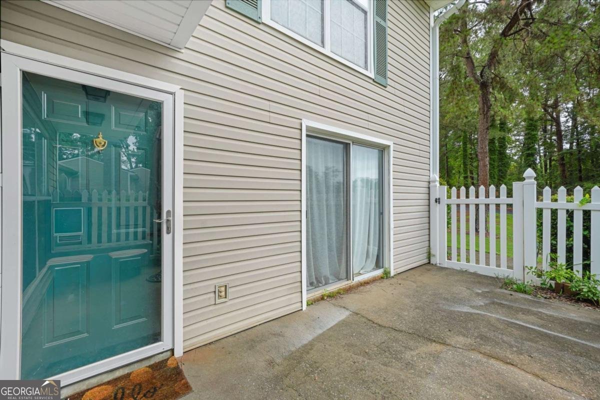 557 Picketts Bend Court Marietta - Photo 25