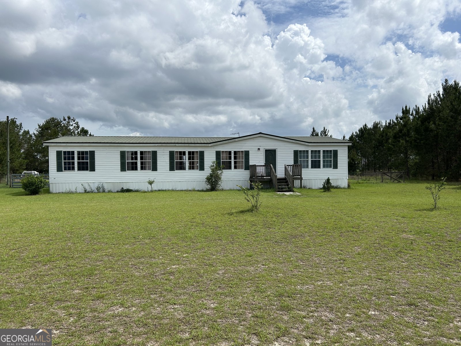 205 Bay Street Collins - main photo