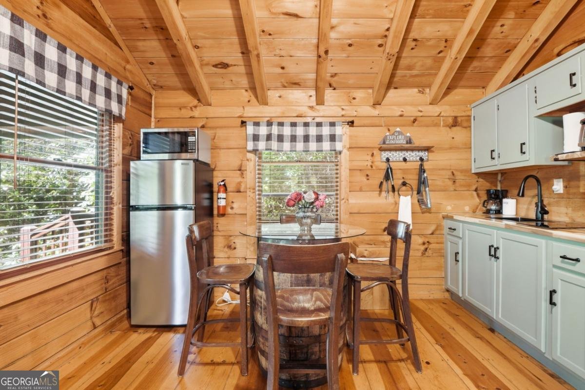 37 Dean Court Blue Ridge - Photo 8
