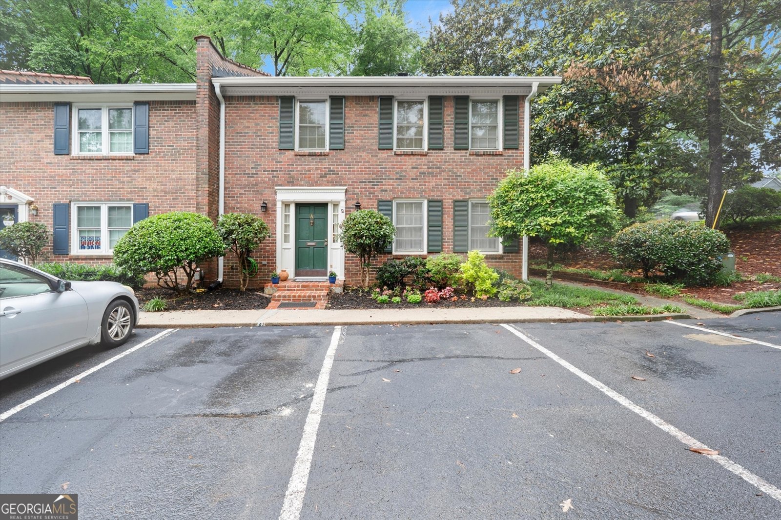 1105 Clairemont Avenue Decatur - main photo