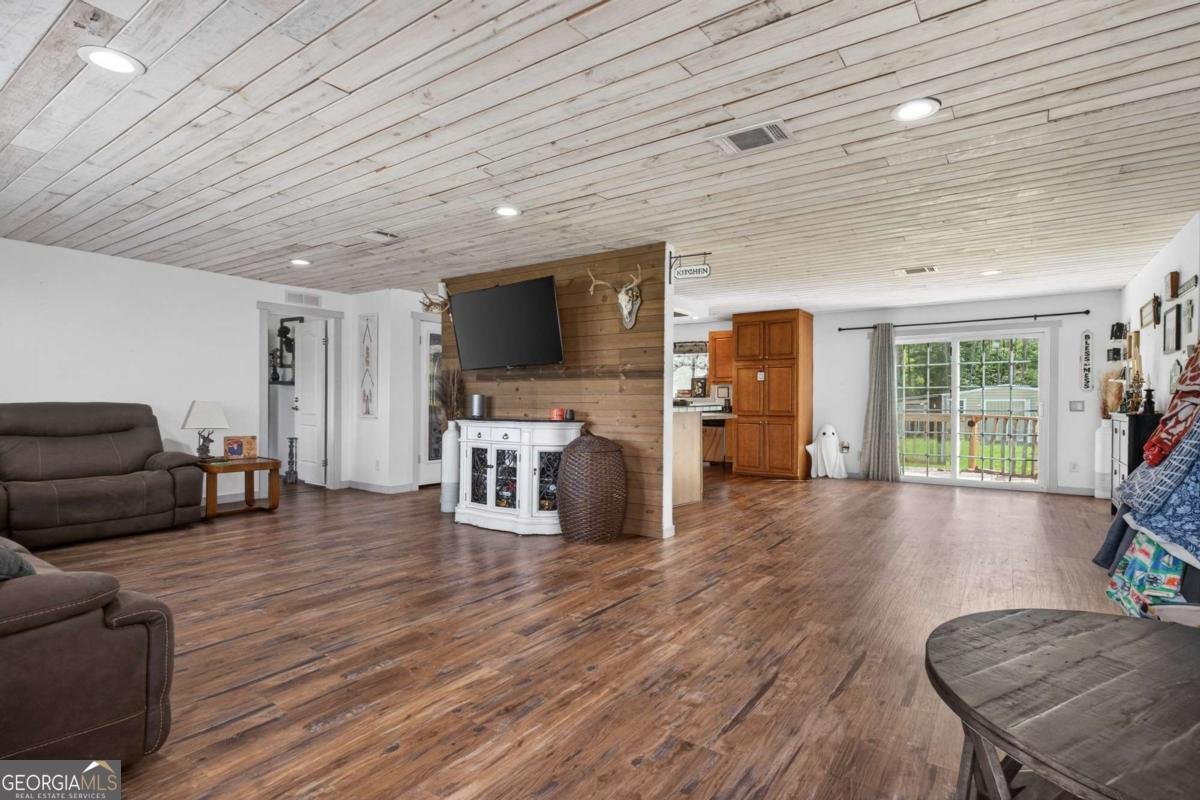 11834 Hwy 23 Glennville - Photo 9