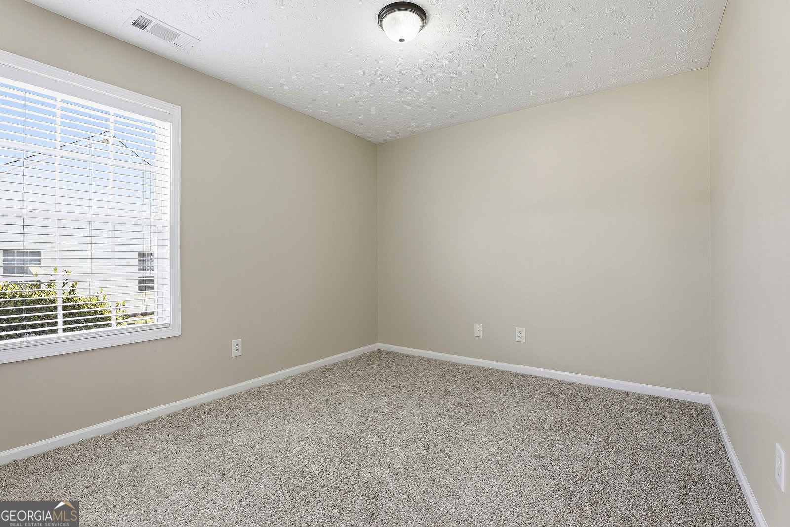 113 perimeter Drive Lagrange - Photo 11