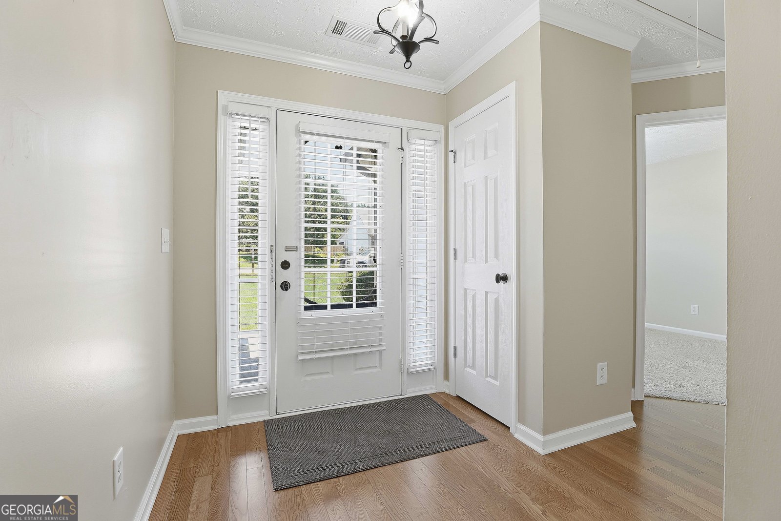 113 perimeter Drive Lagrange - Photo 8