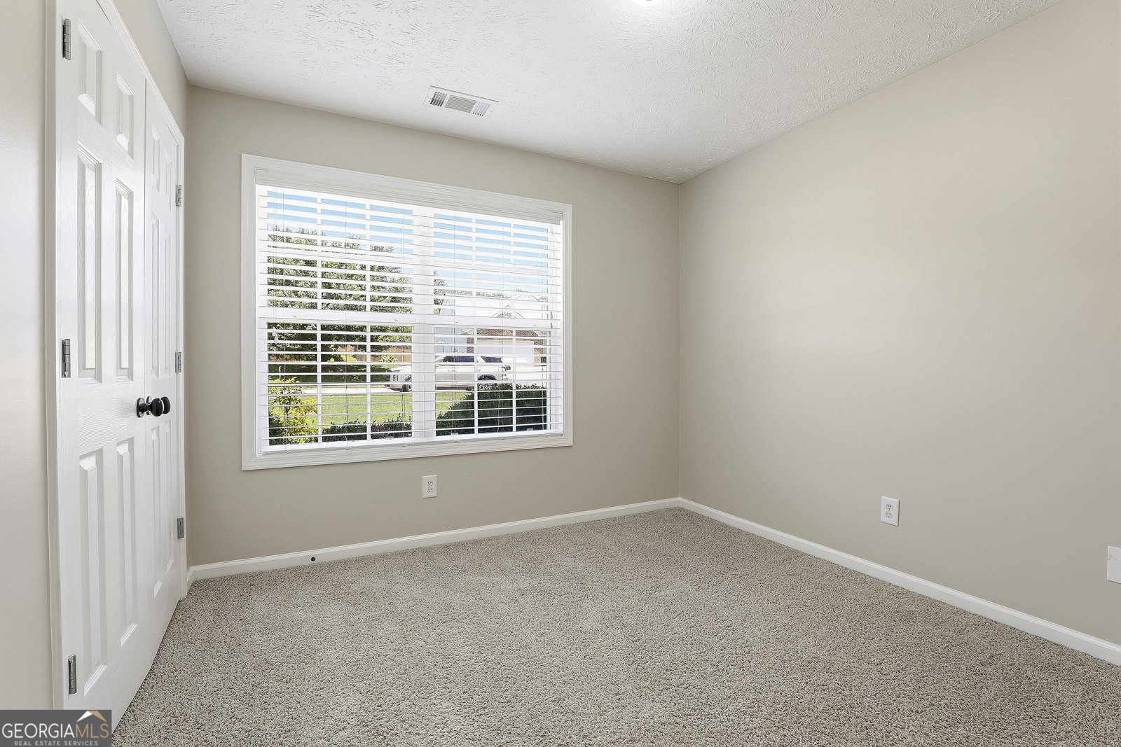 113 perimeter Drive Lagrange - Photo 9