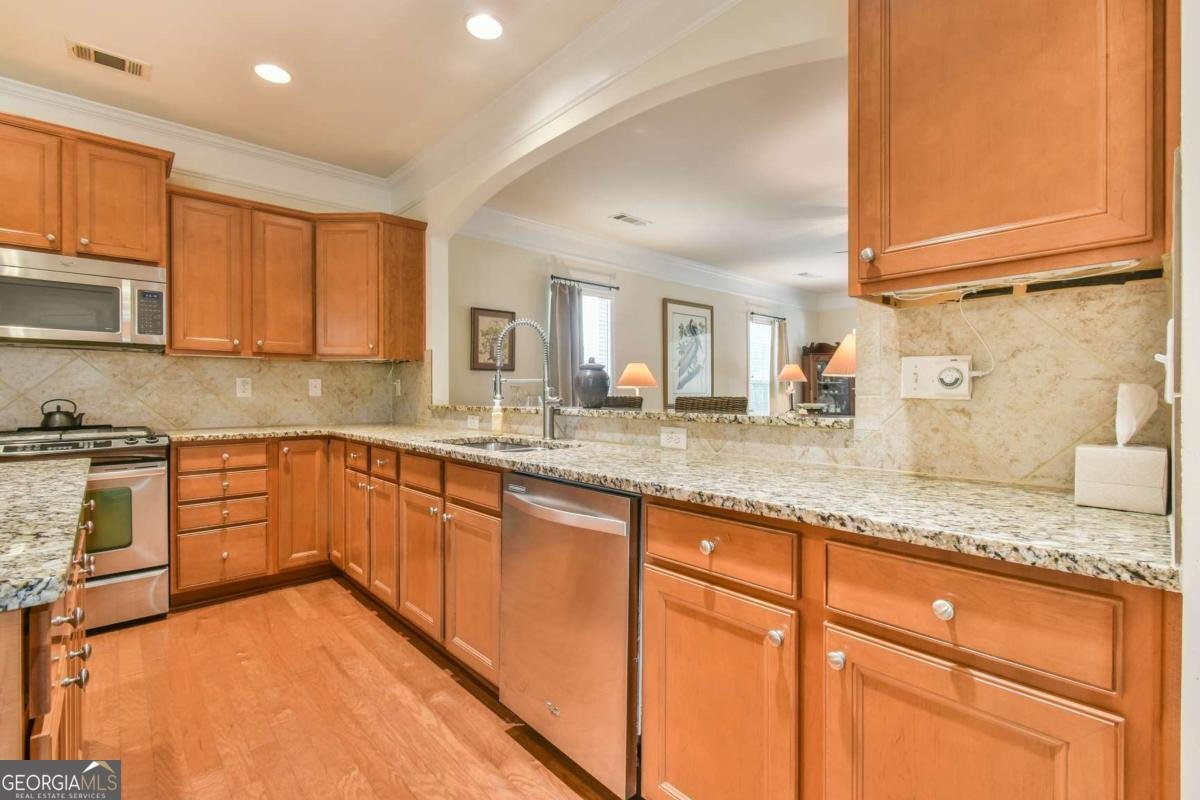 6649 Burnt Hickory Drive Hoschton - Photo 13