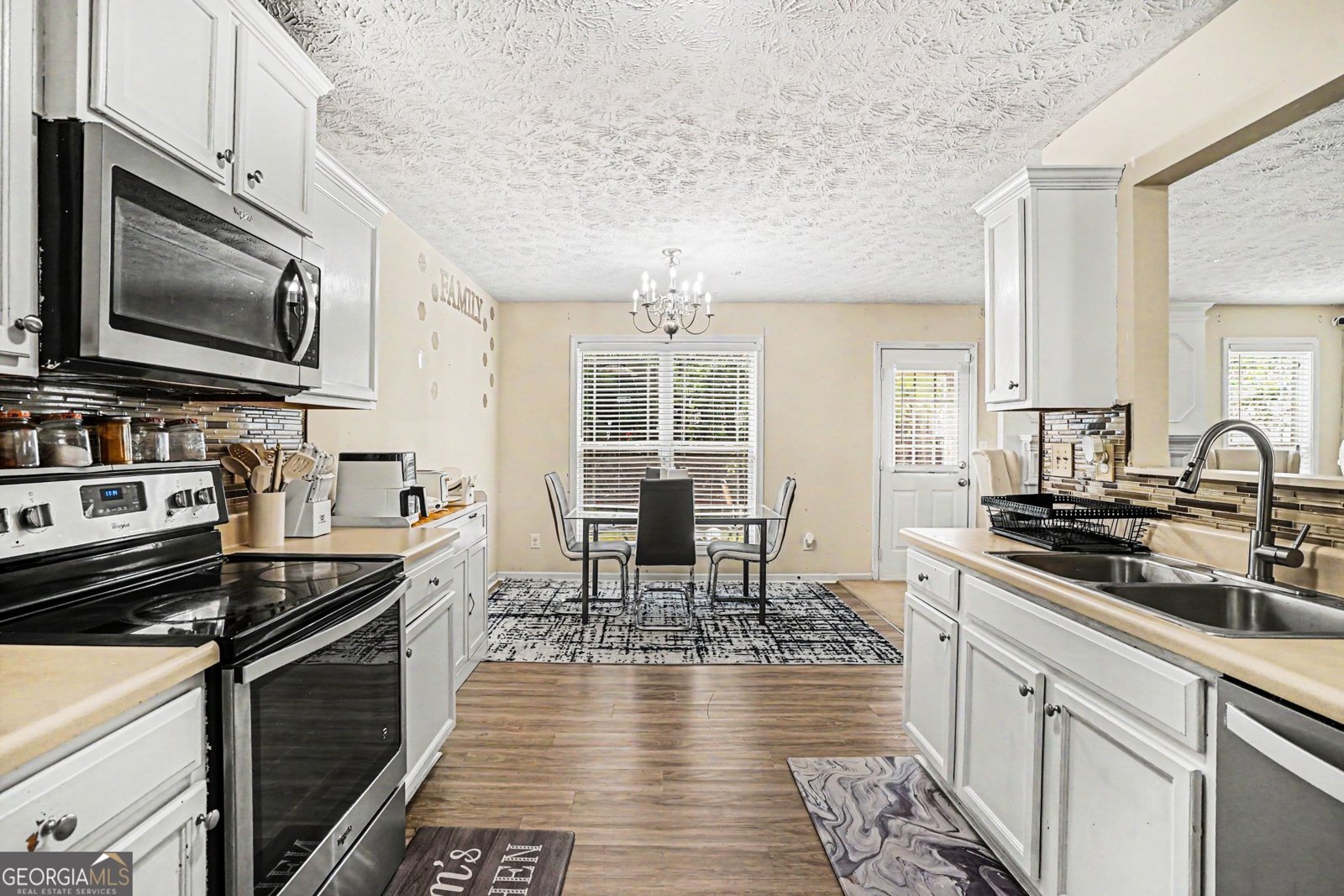 2025 Briar Creek Court Conyers - Photo 10