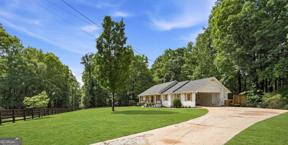 2595 Marsha Circle Cumming - Photo 32